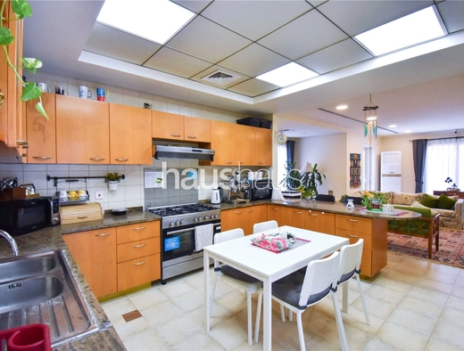 4 bedroom villa for sale - haus & haus