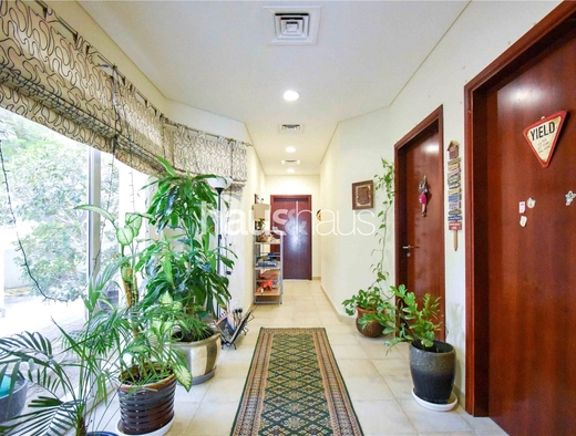 4 bedroom villa for sale - haus & haus