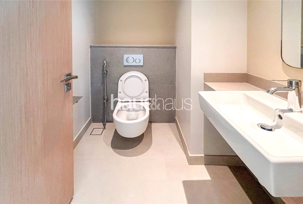 2 bedroom apartment for sale - haus & haus