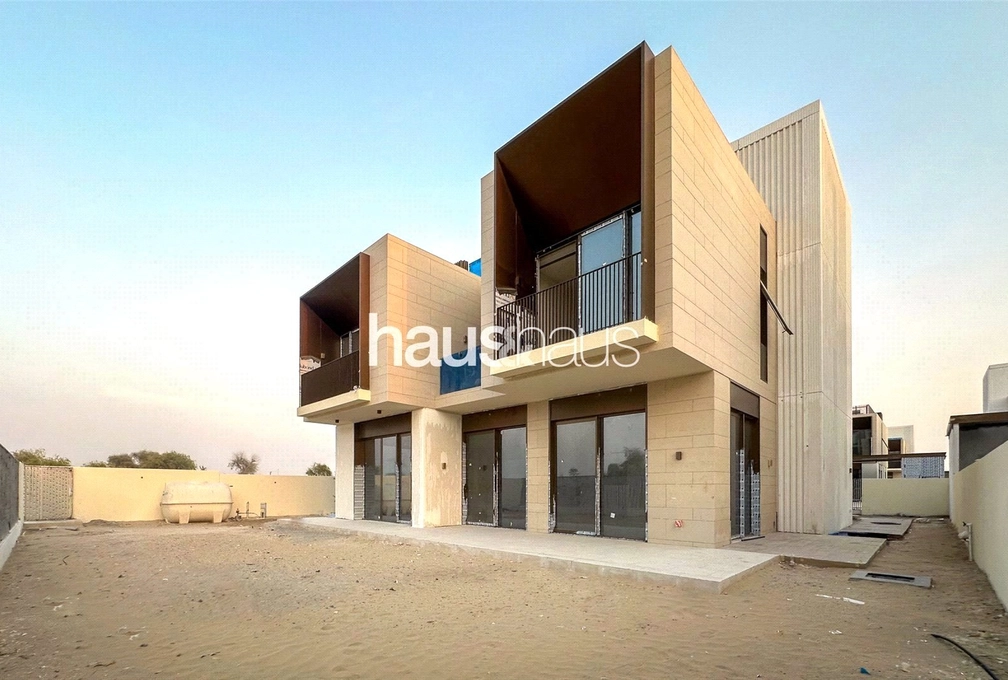 5 bedroom villa for sale - haus & haus