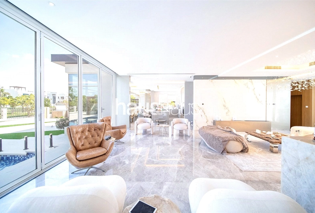 5 bedroom villa for sale - haus & haus