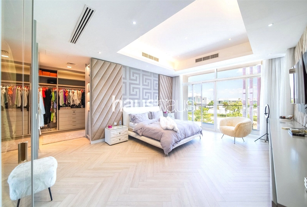 5 bedroom villa for sale - haus & haus