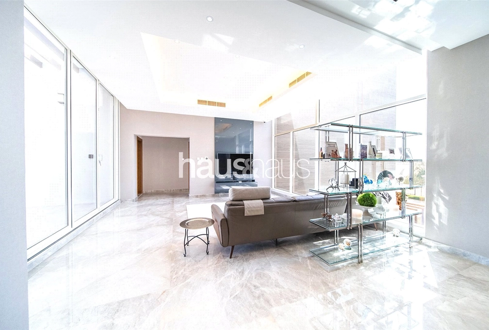 5 bedroom villa for sale - haus & haus