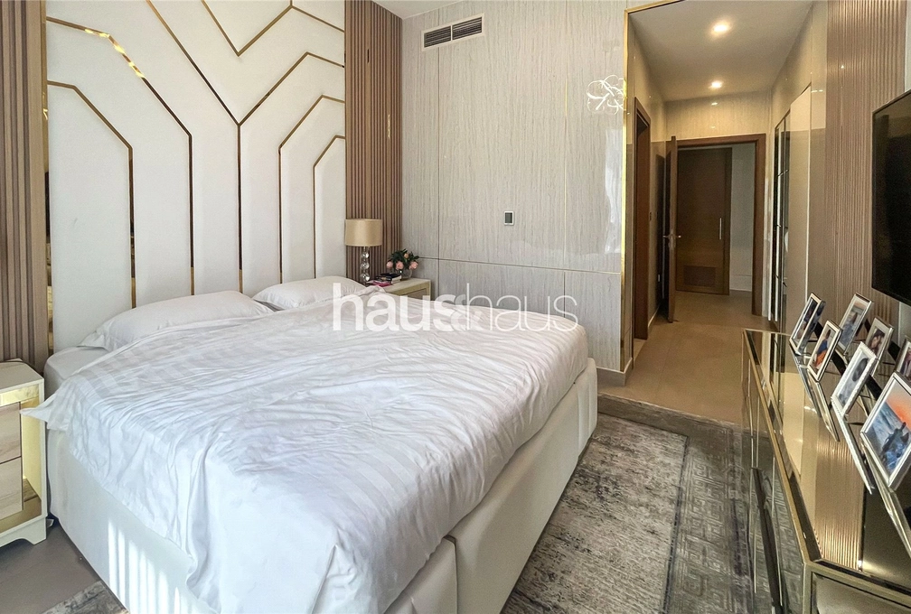 5 bedroom villa for sale - haus & haus