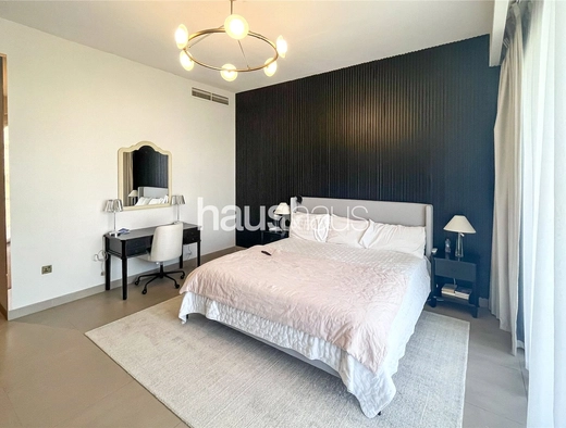 5 bedroom villa for sale - haus & haus