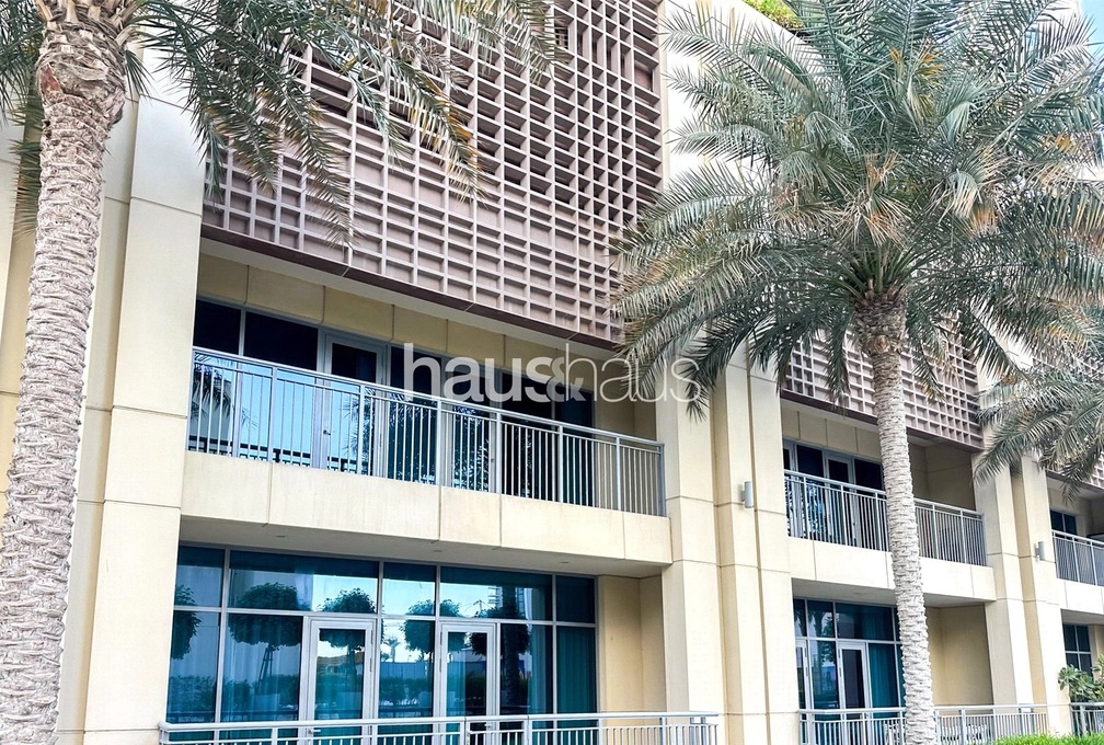 3 bedroom townhouse for sale - haus & haus