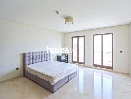 5 bedroom villa for sale - haus & haus