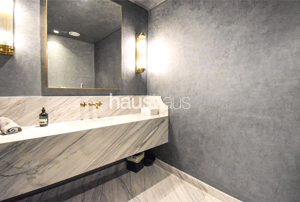 4 bedroom apartment for sale - haus & haus