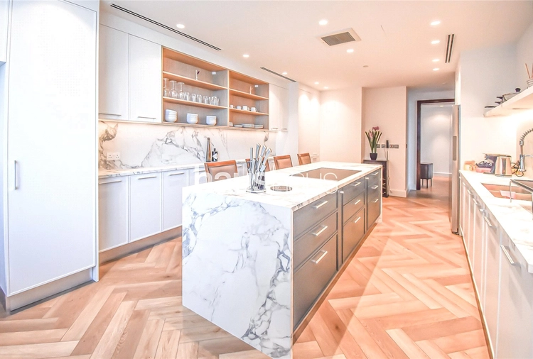 4 bedroom apartment for sale - haus & haus