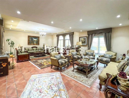 6 bedroom villa for sale - haus & haus