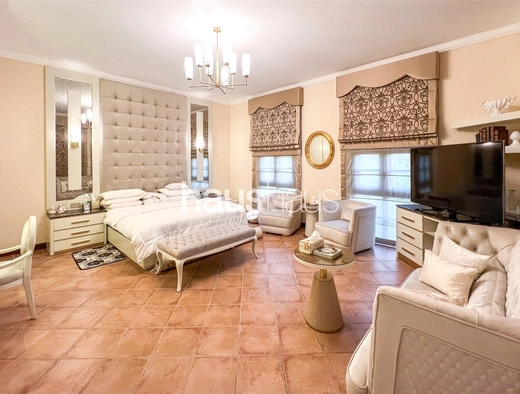 6 bedroom villa for sale - haus & haus