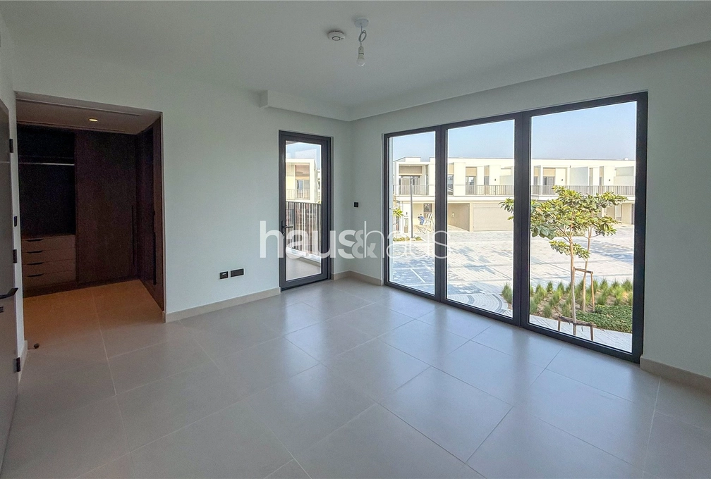 3 bedroom townhouse to rent - haus & haus