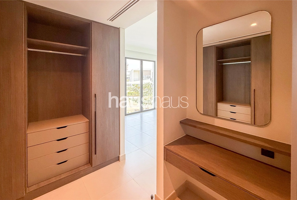 3 bedroom townhouse to rent - haus & haus