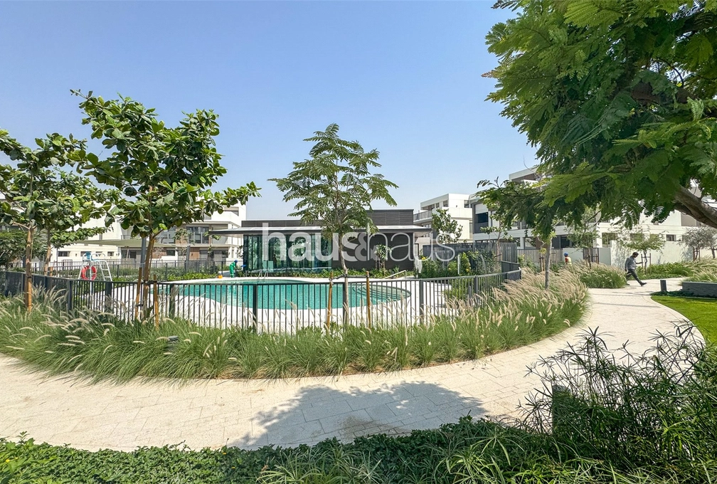 3 bedroom townhouse to rent - haus & haus