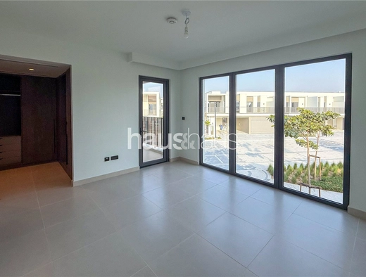 3 bedroom townhouse to rent - haus & haus