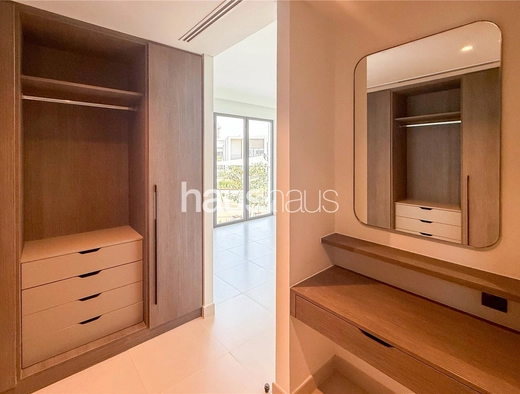 3 bedroom townhouse to rent - haus & haus