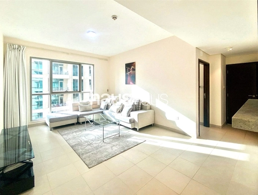 1 bedroom apartment for sale - haus & haus