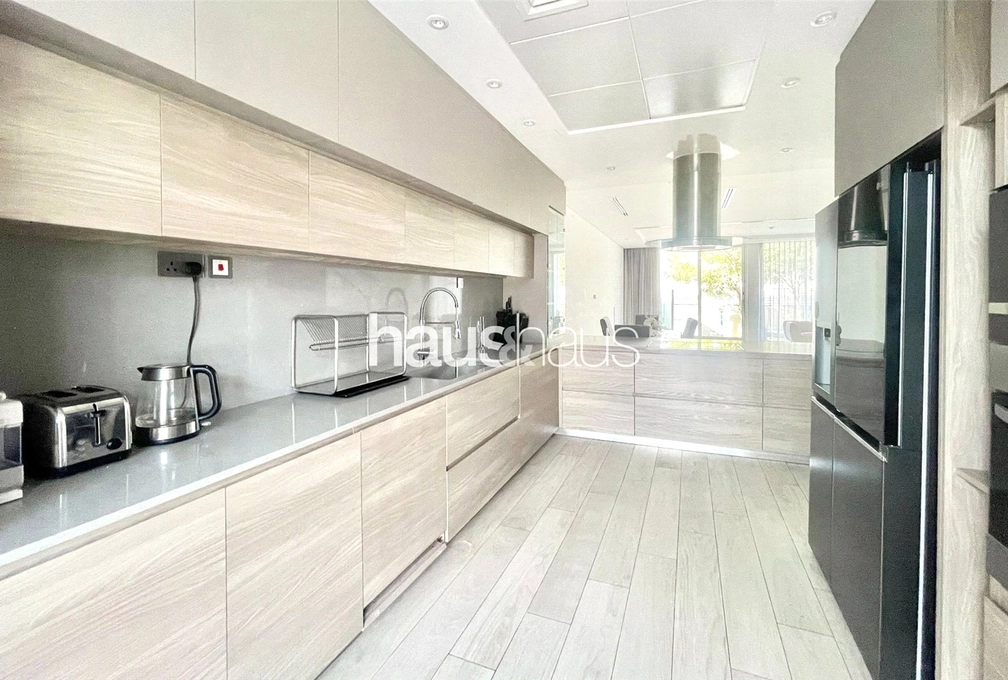 4 bedroom villa to rent - haus & haus