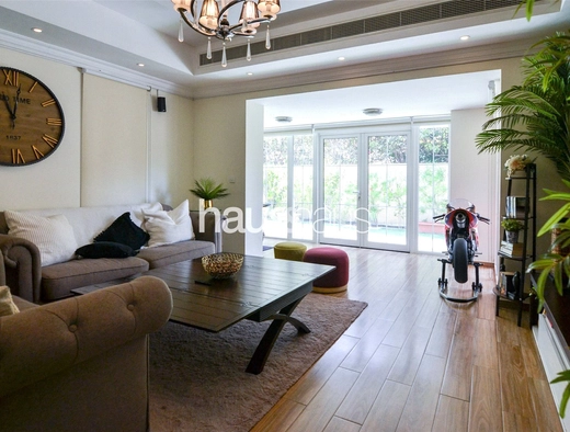 5 bedroom villa for sale - haus & haus