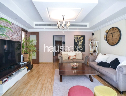 5 bedroom villa for sale - haus & haus