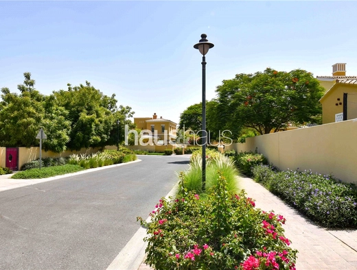 2 bedroom villa for sale - haus & haus