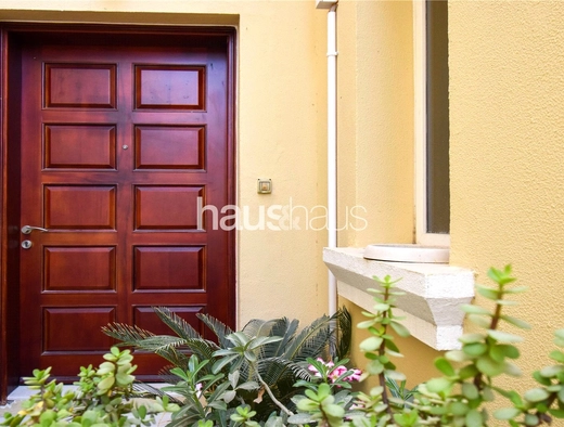 2 bedroom villa for sale - haus & haus