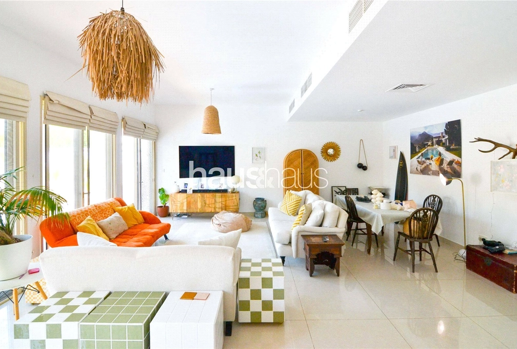 5 bedroom villa for sale - haus & haus