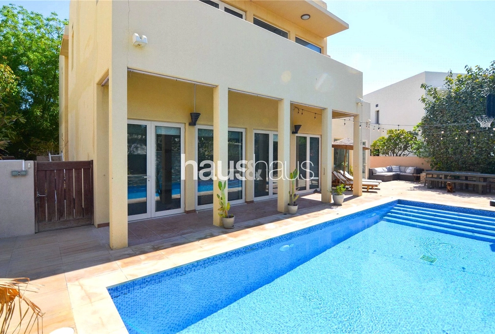 5 bedroom villa for sale - haus & haus