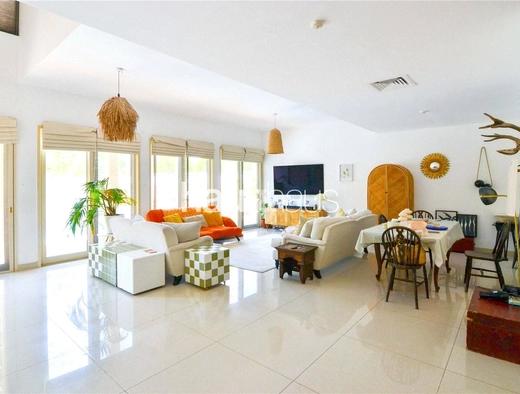 5 bedroom villa for sale - haus & haus