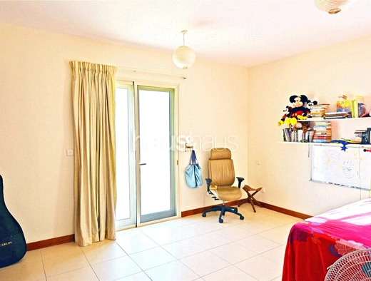 5 bedroom villa for sale - haus & haus