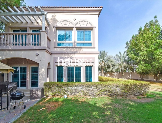 2 bedroom villa for sale - haus & haus