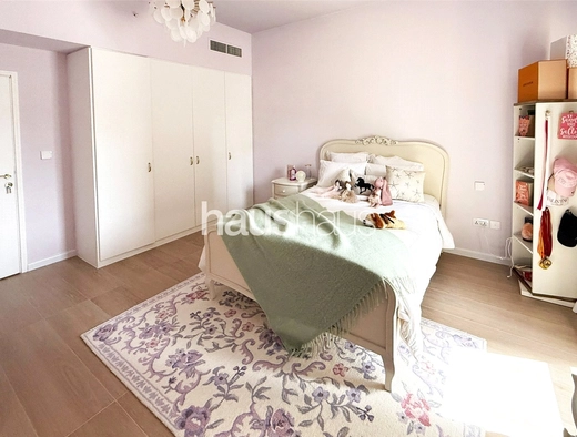 4 bedroom apartment for sale - haus & haus