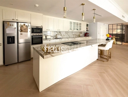 4 bedroom apartment for sale - haus & haus