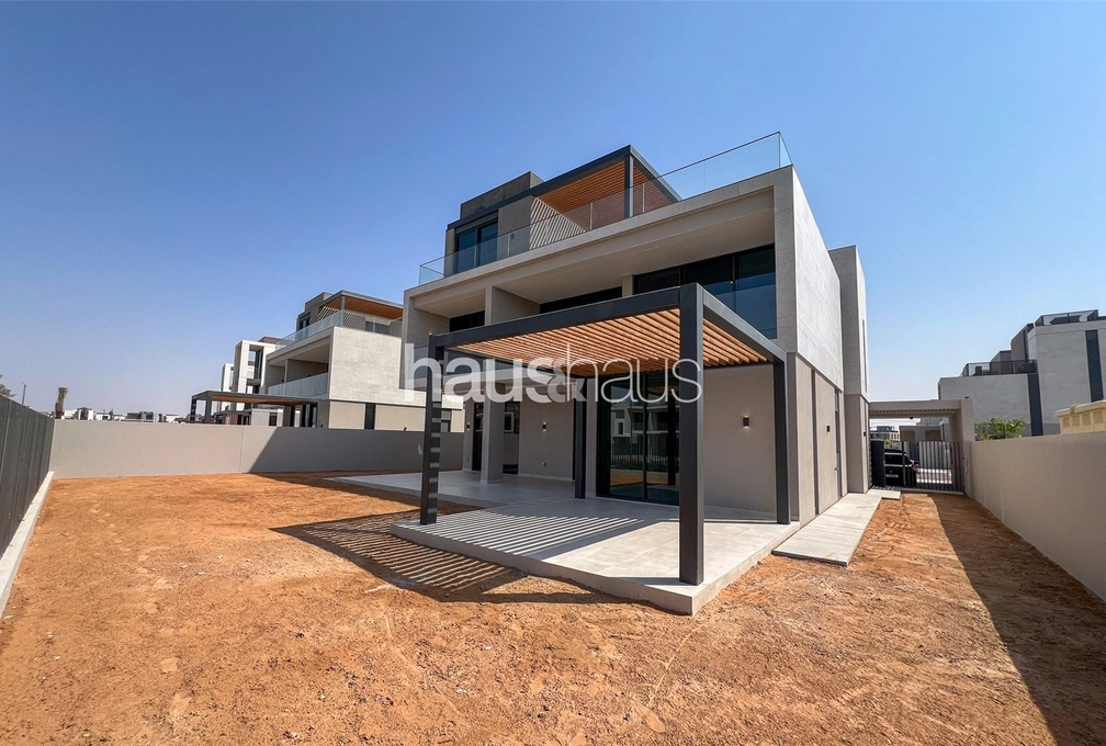 5 bedroom villa for sale - haus & haus