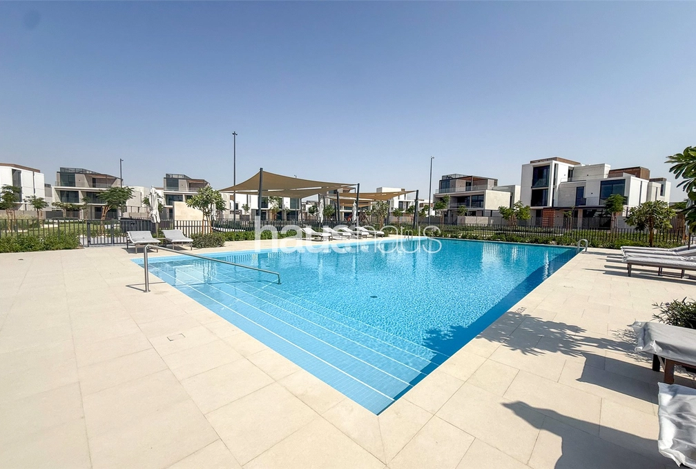 5 bedroom villa for sale - haus & haus