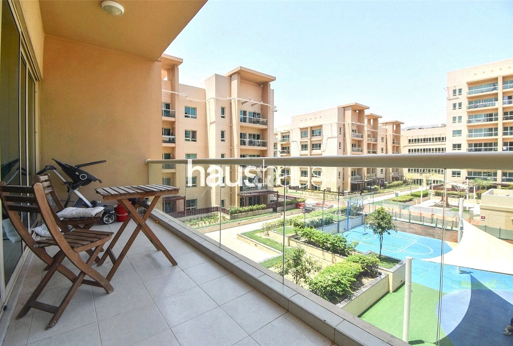 2 bedroom apartment for sale - haus & haus