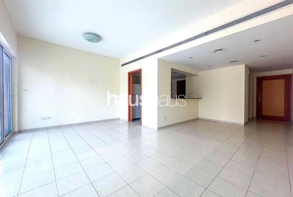 2 bedroom apartment for sale - haus & haus