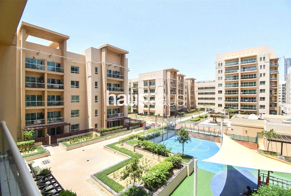 2 bedroom apartment for sale - haus & haus