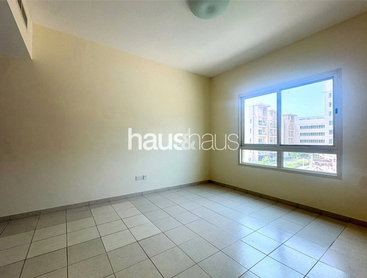 2 bedroom apartment for sale - haus & haus