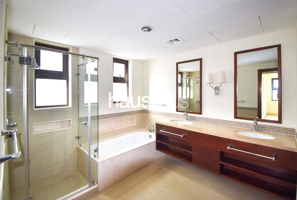 4 bedroom villa for sale - haus & haus