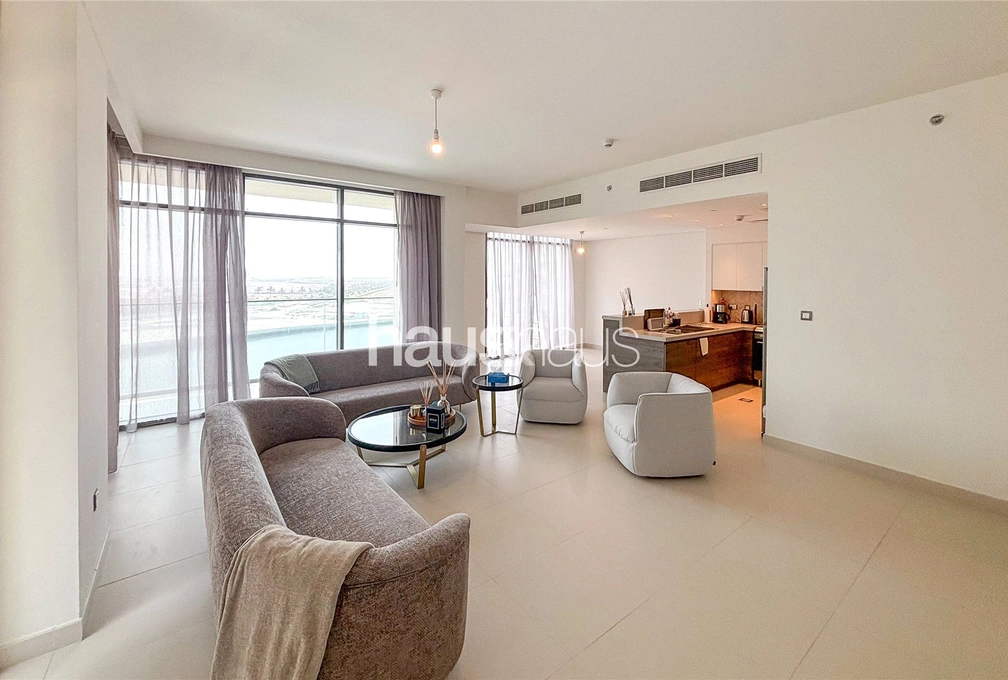 3 bedroom apartment for sale - haus & haus
