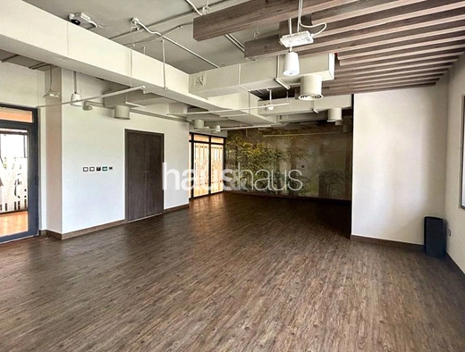 3 bedroom apartment for sale - haus & haus