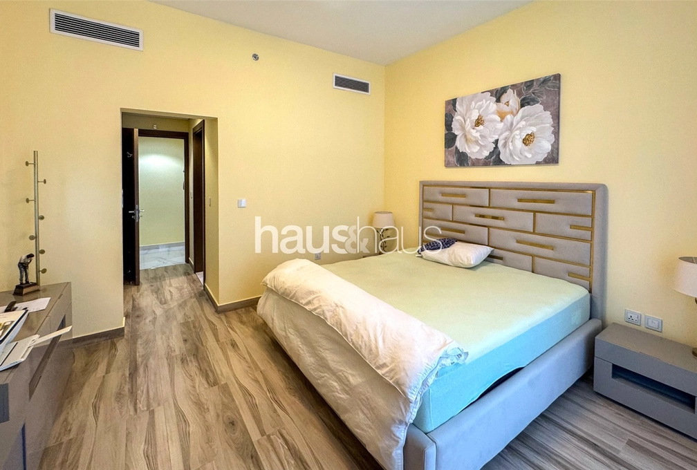 2 bedroom apartment for sale - haus & haus