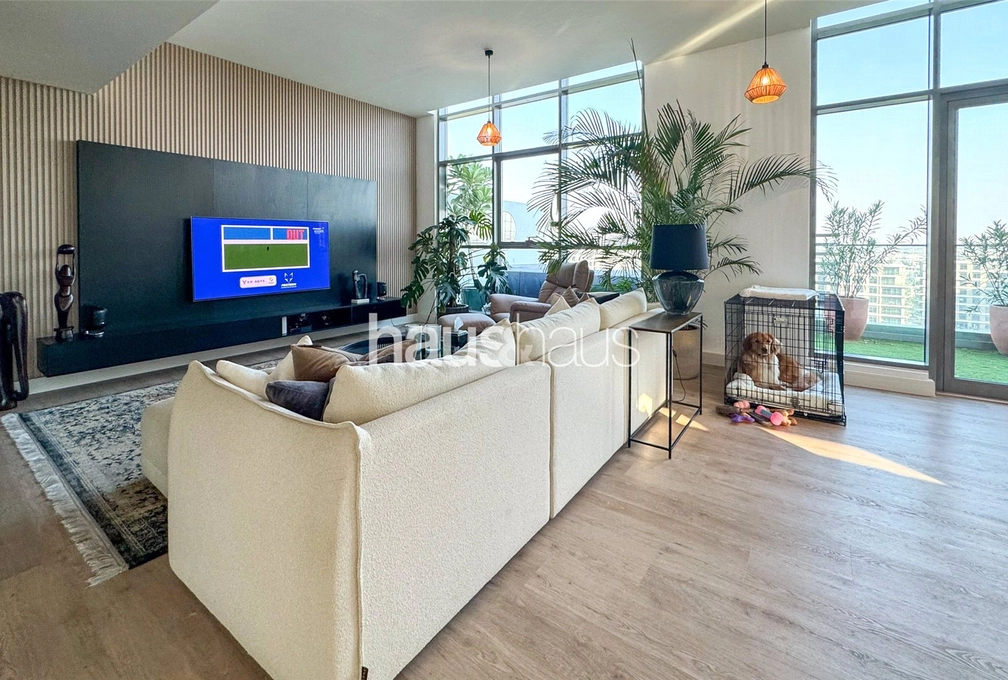 2 bedroom apartment for sale - haus & haus