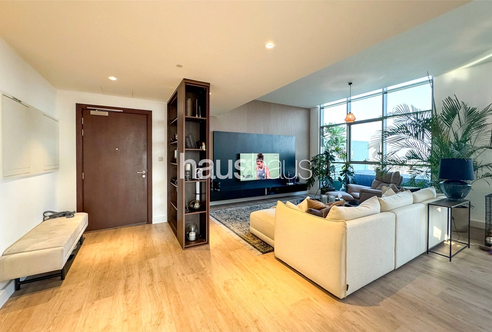 2 bedroom apartment for sale - haus & haus