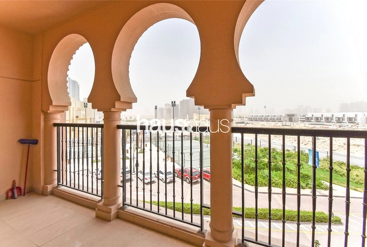 3 bedroom apartment for sale - haus & haus