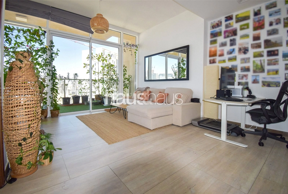 1 bedroom apartment for sale - haus & haus