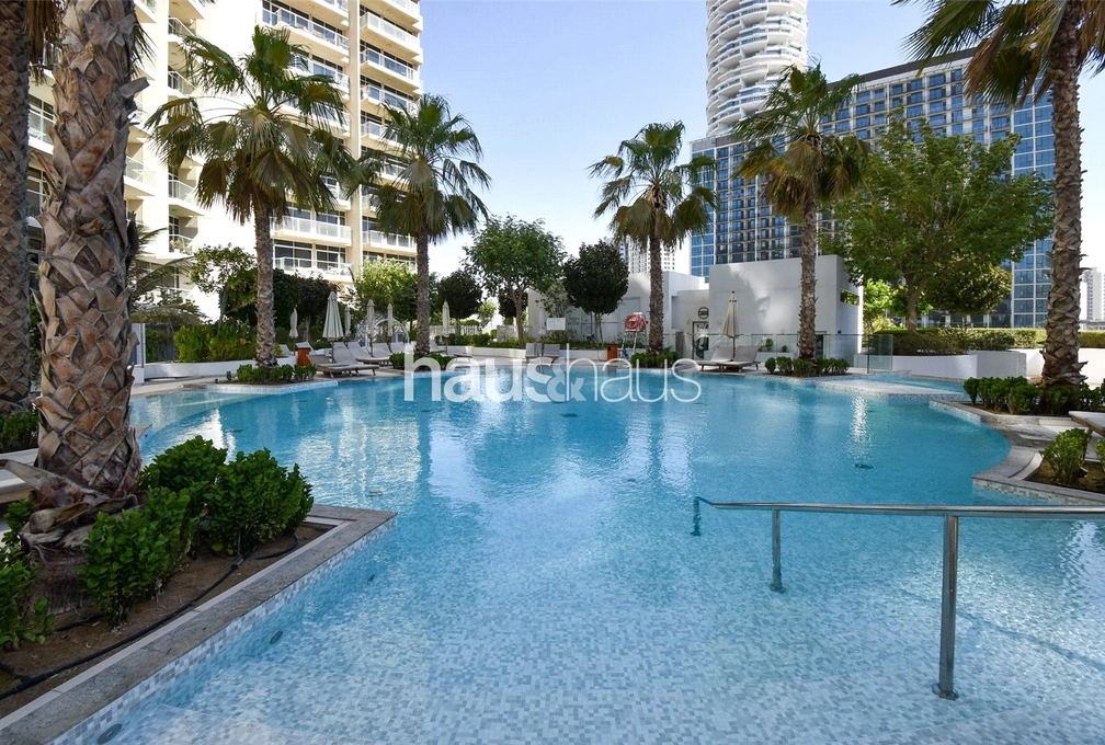 1 bedroom apartment for sale - haus & haus