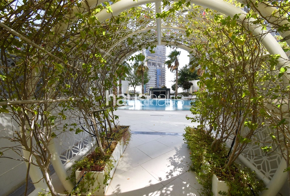 1 bedroom apartment for sale - haus & haus