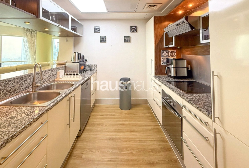 2 bedroom apartment for sale - haus & haus